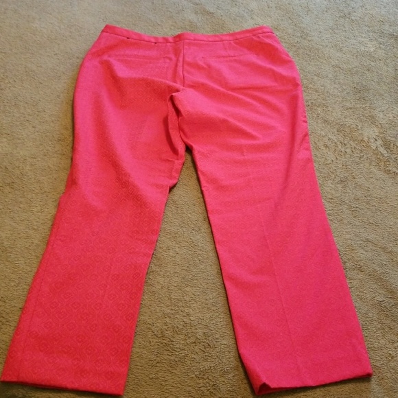 New Worthington Capri Pants, size 6 - Picture 3 of 5